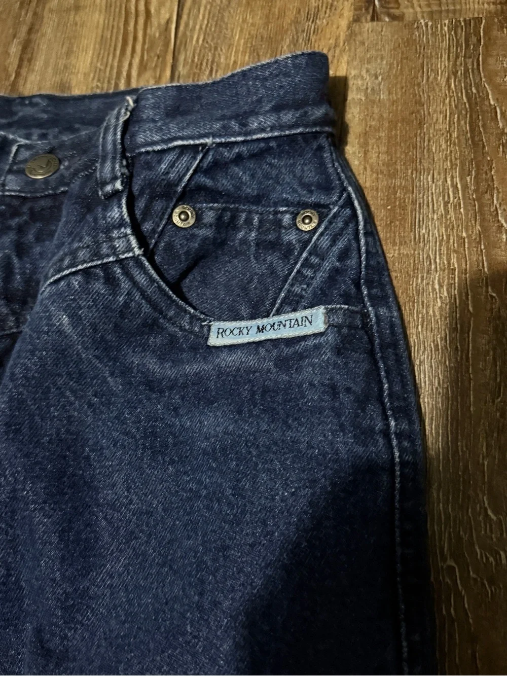 Vintage Rocky Mountain Straight Leg Jeans Women's 7/8 Classic Wash 90s Bareback